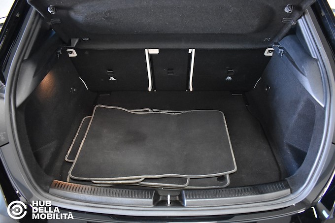 MERCEDES-BENZ A 200 d Automatic Progressive Advanced Plus